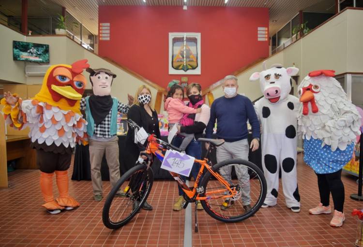 CUMPLIMOS CON EL GRAN SORTEO PARA NIÑOS Y NIÑAS EN EL MES DE LAS INFANCIAS