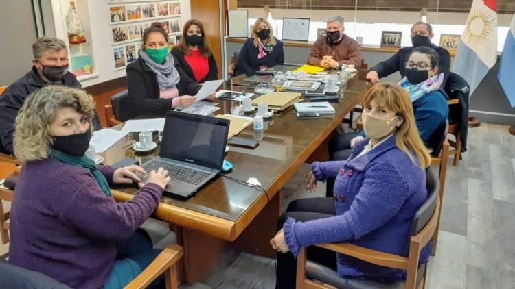 APERTURA DE SOBRES DE PROYECTOS DE INVERSIÓN EN LA COSTANERA