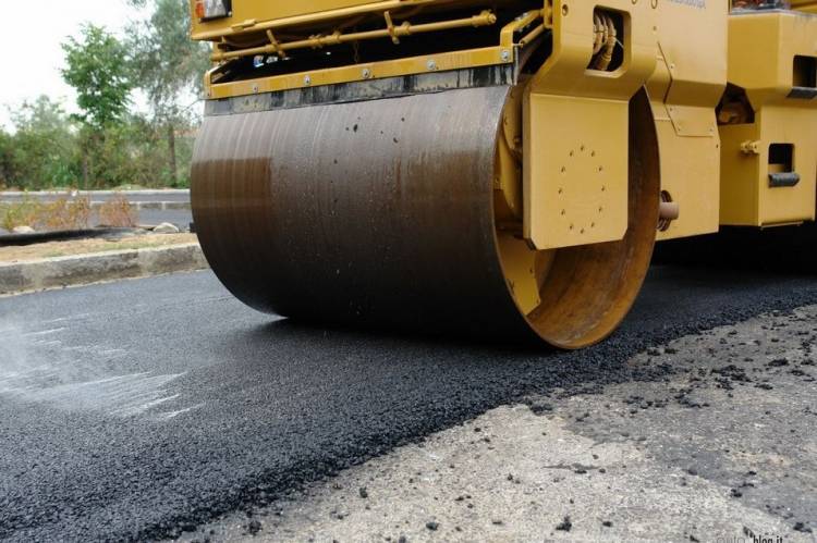CIRCULACIÓN RESTRINGIDA POR OBRA DE PAVIMENTACIÓN EN LA CALLE ELMO PIATTI