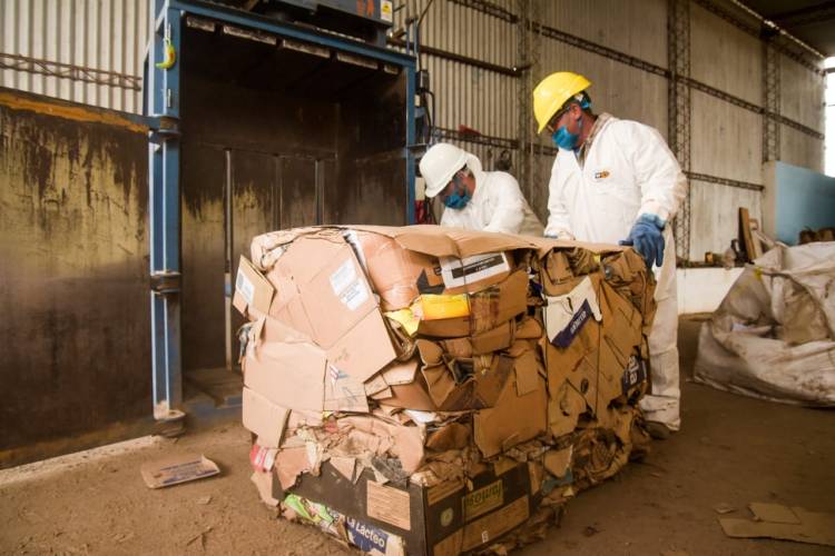 NUEVA COOPERATIVA IMPULSADA DESDE EL MUNICIPIO: YA SEPARAMOS 160 TONELADAS DE DIFERENTES MATERIALES PARA RECICLAR