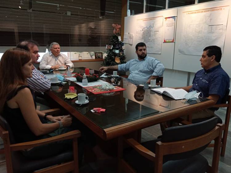 EL DIRECTOR GENERAL DE HOSPITALES DEL INTERIOR DE LA PROVINCIA DE CÓRDOBA VISITÓ EL HOSPITAL MUNICIPAL CARLOS J. RODRÍGUEZ