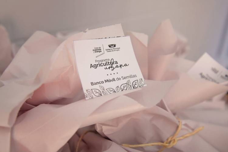 DESDE EL MUNICIPIO SE COMENZÓ CON LA ENTREGA DE 780 KITS DE SEMILLAS