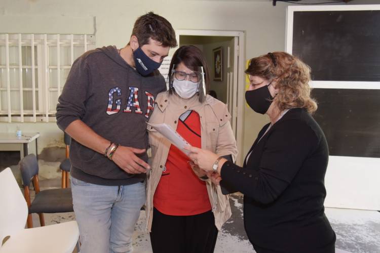 AVANZA EL RÉGIMEN DE ESCRITURACIÓN GRATUITA DE VIVIENDAS MUNICIPALES