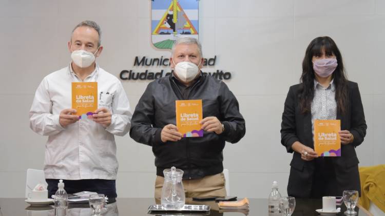 SALUD EN LA PRIMERA INFANCIA: EL MUNICIPIO TRABAJA EN UN PROGRAMA LOCAL PARA LOS PRIMEROS AÑOS DE VIDA