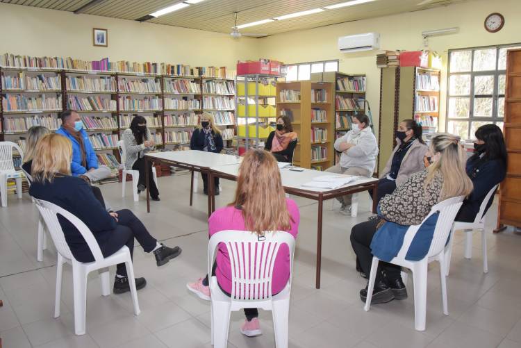 EL EQUIPO DEL CEA RECIBE CAPACITACIONES DE MANERA CONSTANTE Y SUMA UN NUEVO SERVICIO PARA LOS MONITOREOS