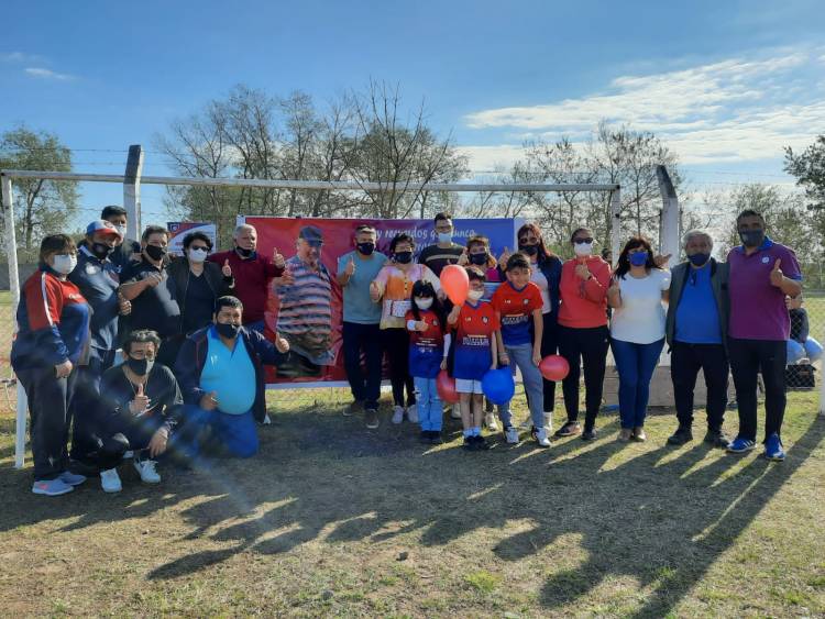 HOMENAJES POR PARTE DE CLUBES DE NUESTRA CIUDAD A FERNANDO JESÚS VIDELA