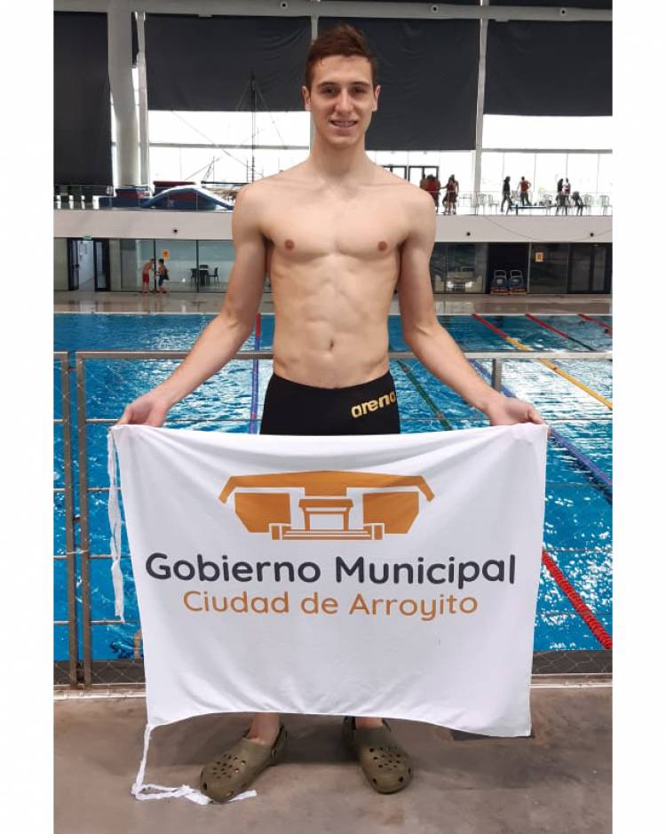 UN NADADOR ARROYITENSE SE ACERCA AL SUDAMERICANO JUVENIL DE NATACIÓN EN PERÚ