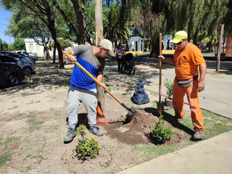 ARROYITO SE PREPARA PARA LA 26° FERIA DE ARTESANÍAS