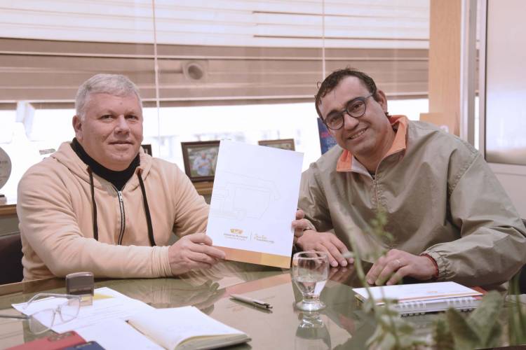 DESPUÉS DE MUCHOS AÑOS DE LUCHA, EL INTENDENTE BENEDETTI CUMPLIÓ EL SUEÑO DE INFANCIA SEGURA Y TENDRÁ UN TERRENO PARA SU SEDE PROPIA
