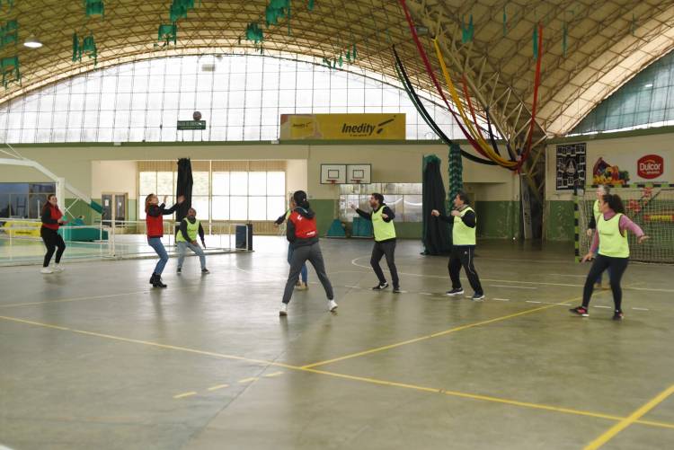GRAN PARTICIPACIÓN EN LA XI EDICIÓN DEL PARTIDO DE HANDBALL MÁS LARGO DEL MUNDO