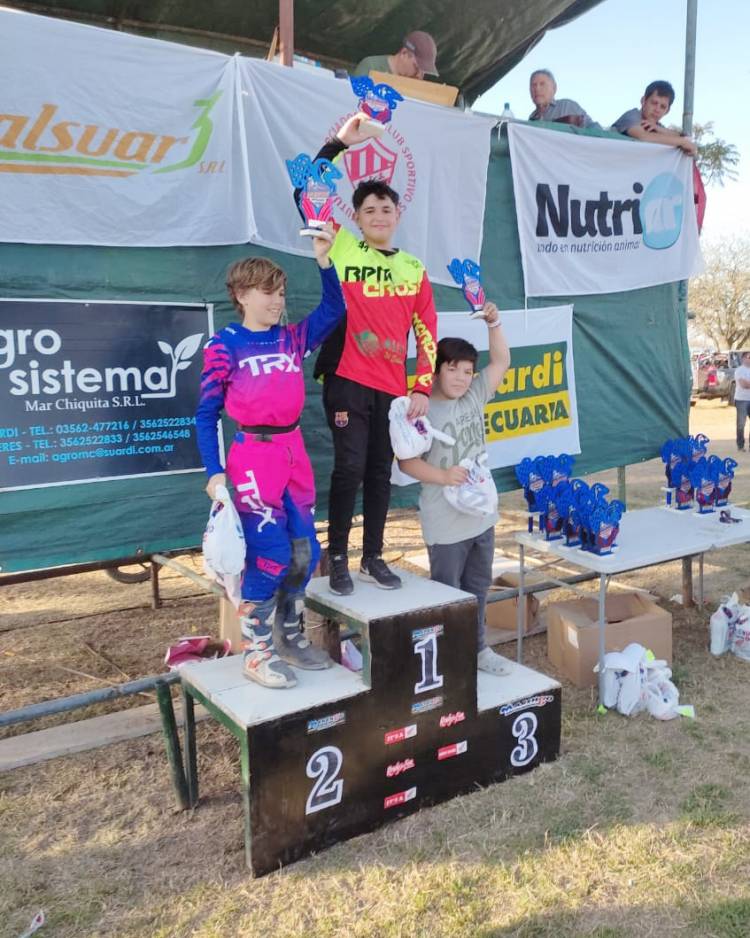 MOTOCROSS: SANTINO RIBA HACIENDO PODIO EN EL DEPORTE