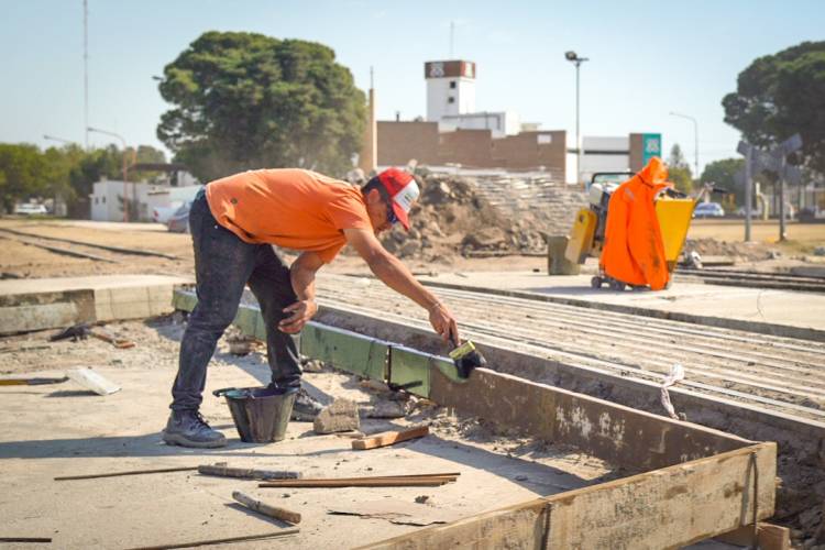 AVANZA EL PLAN INTEGRAL DE BACHEO Y REPOSICIÓN DE LOSAS DE HORMIGÓN POR PARTE DE VIALIDAD NACIONAL