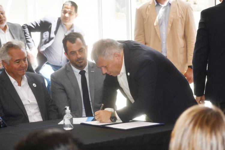 BENEDETTI: DESPUÉS DE MUCHOS AÑOS ARROYITO CONCRETARÁ EL PROYECTO CENTRO COMERCIAL A CIELO ABIERTO,  FAVORECIENDO AL COMERCIO MINORISTA