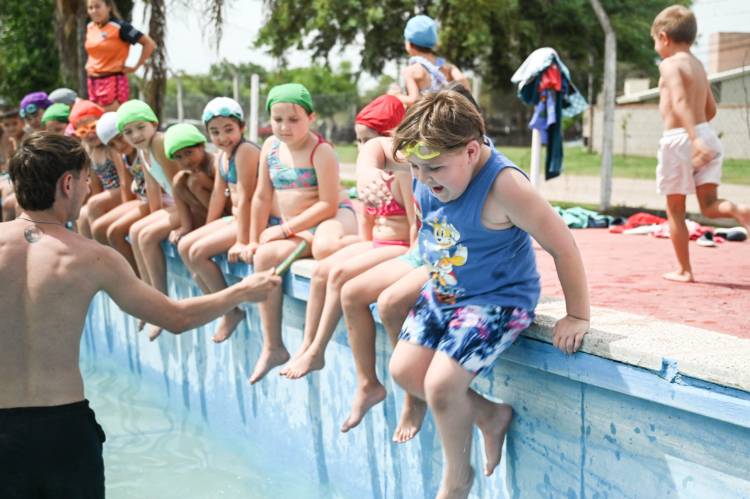 MÁS DE 250 NIÑOS Y NIÑAS CONCURREN A LA ESCUELITA DE VERANO MUNICIPAL 2023