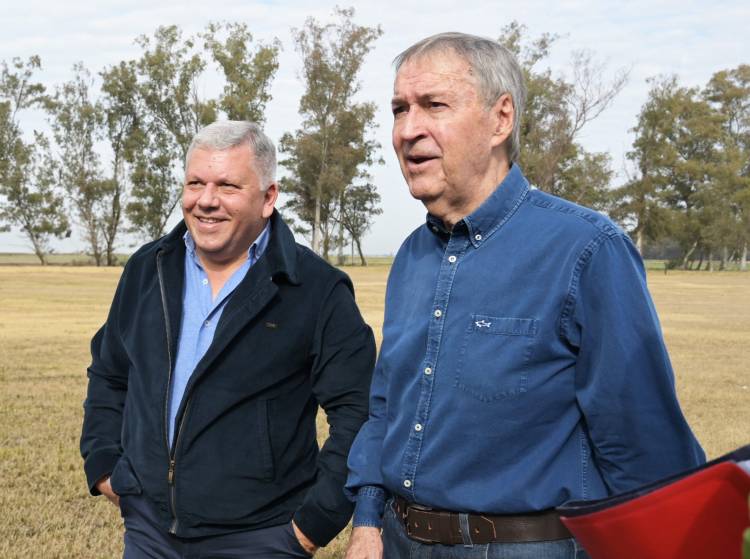 EL INTENDENTE BENEDETTI LOGRA QUE EL GOBIERNO PROVINCIAL ENVIE 50 MILLONES PARA EL INICIO DE LA OBRA DE RED DOMICILIARIA DE CLOACAS EN EL SECTOR SUR