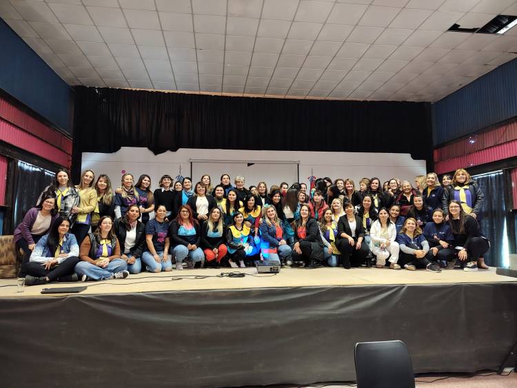 SALA CUNA XANAES ASISTIÓ AL TALLER DE MARCOS LEGALES DE SISTEMA DE PROTECCIÓN A CARGO DEL PROGRAMA SALAS CUNA