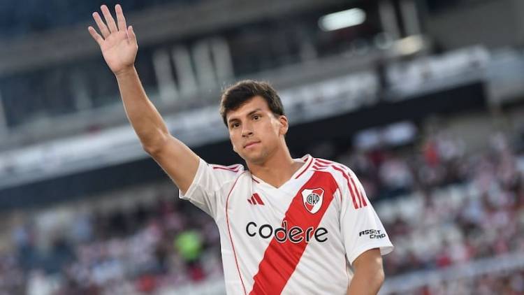 Tapia rompió el silencio sobre su salida de River