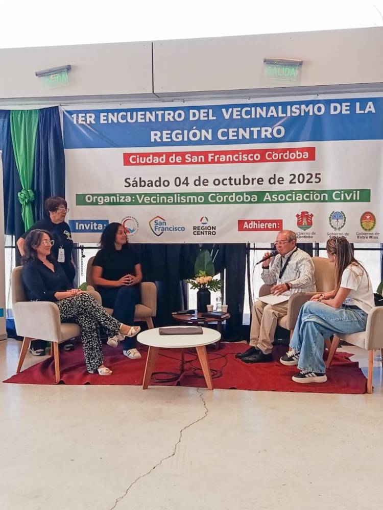 Arroyito presente en el 1° Encuentro de Centros Vecinales de la Región Centro